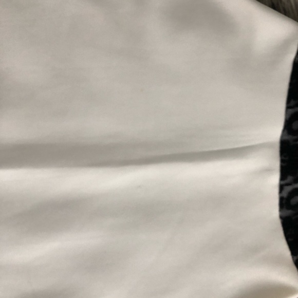 Black and white dress - Picture 4 of 4
